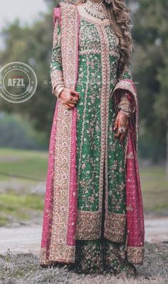 Walima Brides, Dr Haroon, Crochet Cable Knit, Suits Fancy, Groom Outfit Ideas, Mehndi Dresses, Fancy Dresses Party, Zardozi Work