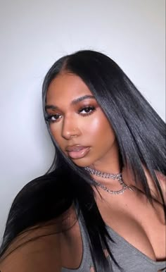 Black Hair Video, Natural Glam Makeup, Girl Energy, Makeup For Black Skin, Brown Skin Makeup, Simple Makeup Looks, Makeup Lashes, Flat Iron Hair Styles