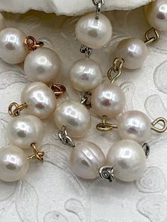 Freshwater AA+ 9mm White Near Round Freshwater Pearl Beaded Rosary Chain Length: 1 foot Pearl Grade: AA+ Pearl Luster:High Pearl Shape: Near Round Pearl Size: 9mm Pearl Color: White Easy open links Components used in listing are not included but can be purchased in my shop. These items are for Idea purposes only. www.instagram.com/blingbya @blingbya Beaded Rosary, Rosary Chain, Gold Wire, Pearl Chain, Pearl Color, Pearl Size, Metal Wire, Silver Wire, Rosary