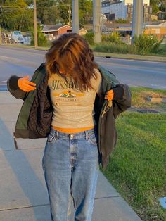 Short Sleeve Flannel Outfits Aesthetic, 80s Inspired Fall Outfits, 90s Fall Aesthetic Outfit, 80s Outfit Aesthetic Vintage, 15 Birthday Outfit Ideas Casual, Mild Weather Outfits, Wlw Outfit Aesthetic, Colorful Indie Outfits, Bi Girl Aesthetic Outfit