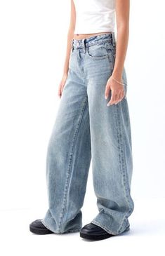 Y2k Clothes Women, Pac Sun Jeans, Baggu Jeans, Mid Rise Baggy Jeans, Cute Jeans High Waisted, Baggy Light Jeans, Bagy Jeans, Baggy High Waisted Jeans, Cute Baggy Jeans