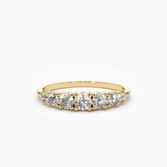 14K Gold 7 Stone Diamond Graduated Wedding Ring French Woman Style, 14k Gold Wedding Ring, Wedding Silver, Silver Diamond Ring, Diamond Rings Design, Local Jewelry, Silver Wedding Rings, Gold Band Ring, Ring Ideas