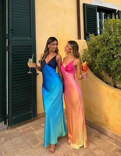 Gaun Tulle, Ombre Print, Gradient Print, Wedding Attire Guest, V Neck Midi Dress, Evening Look, Tulle Prom Dress, Prom Dresses Lace, Prom Dresses Blue