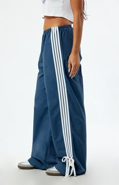 Navy Wide Leg Track Pants Athletic Joggers Outfit, Wide Leg Track Pants, Visionary Fashion, Low Rise Pants, Joggers Outfit, Navy Blue Pants, Adidas Track Pants, Teenage Fashion Outfits, Athletic Pants