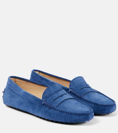 Gommino suede moccasins in blue - Tods | Mytheresa Womens Driving Loafers, Cotton Twill Jacket, Tods Shoes, Suede Moccasins, Driving Loafers, Loafers Style, Blue Flats, Fall 24, Driving Shoes