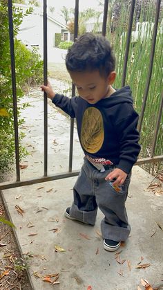 Mexican Baby Boy, Aesthetic Baby, Boy Mom Pictures, Mexican Babies, Hello Kitty Baby, Mom Pictures, Cute Baby Boy Outfits, Toddler Fall