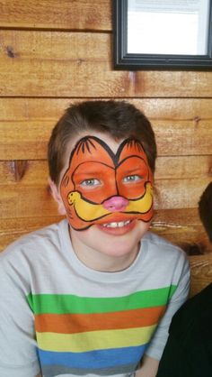 Garfield Face Paint, Garfield Costume Diy, Garfield Makeup, Garfield House, Garfield Costume, Garfield Birthday, Social Artworking, Book Costumes, Book Character Costumes