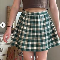 Urban Outfitters Medium Green Plaid Skirt. Brand New With Tags. Never Worn. Casual High Waisted Tennis Skirt For School, Casual High Waist Tennis Skirt For School, Casual Tennis Skirt For School, Casual Pleated Skirt For School, Casual Green Skirt, Casual School Pleated Flared Skirt, Casual Flared Pleated Skirt For School, Casual Skirted Skort For School, Casual Green Flared Skort