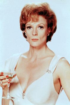 Dame Maggie Smith. Maggie Smith Gif, Maggie Smith Downton Abbey, Dowager Countess, Downton Abby, 28 December, Maggie Smith, Judi Dench, Movie Shots, Helen Mirren