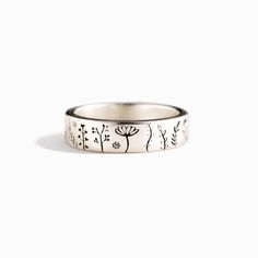 Ring Engraving Ideas, Silver Ring Making, Engraved Silver Ring, Silver Ring Design, Among The Wildflowers, Ring Engraving, Silver Sisters, Sweet Ring, Engraving Ideas