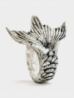 Panther Ring, Mermaid Cosplay, Mermaid Ring, Gadget Shop, Mermaid Life, Shell Ring, Mermaid Tails, A Mermaid, Pandora Jewelry