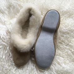 Lambland - The finest name in Leather and SheepskinProduct Details: Gorgeous ladies Grecian style slippers hand made with genuine suede and lambswool.A Quality British made product.We are proud of our Slippers and Moccasins and believe they offer superb value for money.Sole: Suede Colour: Beige, Pink, Lilac Style: Grecian Slippers Materials: Full suede outer with luxurious lambswool lining Features: Soft suede sole, luxurious lambswool collar for added warmth By purchasing Lambland branded produ Beige Moccasins For Galas With Round Toe, Beige Moccasins With Round Toe For Galas, Beige Round Toe Moccasins For Galas, Beige Slip-on Moccasins For Galas, Beige Suede Slippers With Round Toe, Beige Suede Round Toe Slippers, Winter Leather Slippers With Textured Sole, Cream Leather Moccasins With Rubber Sole, Beige Leather Sole Moccasins Closed Toe