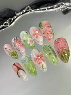 Nail Art Gifts, Exacto Knife Nails, Handpainted Press On Nails, Pink Tulip Nails, Nature Nails Acrylic, Hmong Nails, Colorful Square Nails, Lotus Flower Nails, Plant Nail Designs