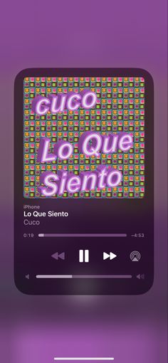 an audio player with the words cuco lo que siemo on it's screen