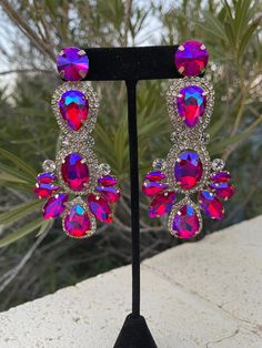 Purple Rhinestone Crystal Earrings For Party, Purple Party Earrings With Sparkling Stones, Party Purple Crystal Rhinestone Earrings, Purple Sparkling Stones Earrings For Party, Purple Rhinestone Earrings For Party, Purple Rhinestone Party Earrings, Purple Crystal Earrings For Party, Pink Rhinestone Chandelier Earrings For Party, Pink Chandelier Earrings With Rhinestones For Party