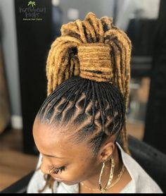 Hairstyle Ponytail, Blonde Dreads, New Natural Hairstyles, High Ponytail Hairstyles, Natural Hair Salons, Twisted Hair