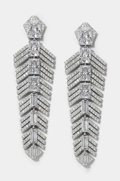 These modern and elegant earrings will add a touch of sophistication to any outfit with their geometric design and sparkling pave, baguette, and mixed-cut CZ stones. Argentium Silver Jewelry, Jeweled Picture, Diamonds Bracelet, Popular Earrings, Modern Jewellery Design, Ear Candy, Art Deco Earrings, Jewelry Design Necklace, Deco Jewelry