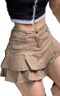 Trendy High-waist Skort For Streetwear, Trendy High Waist Skort For Streetwear, Grunge Cotton Mini Skirt With Pockets, Grunge Style Cotton Mini Skirt, Cotton Grunge Mini Skirt, Y2k High Waist Cotton Skort, Trendy Spring Cargo Skirt, Y2k Style Mini Cargo Skirt For Spring, High Waist Cargo Skirt For Spring Streetwear