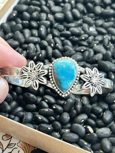 ad eBay - Find many great new & used options and get the best deals for NATIVE AMERIAN SW STERLING SILVER HANDMADE BLUE TURQUOISE FLOWER CUFF BRACELET at the best online prices at eBay! Free shipping for many products! Flower Cuff Bracelet, Flower Cuff, Turquoise Flowers, Genuine Turquoise, Blue Turquoise, Turquoise Blue, Handmade Silver, Cuff Bracelet