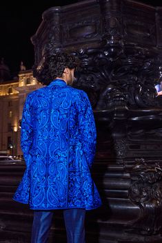 This set features thread embroidery in tones of blue. The ensemble is paired with a matching silk kurta and straight pants.From Seema Gujral's For the love of London collection. DELIVERY TIMEPlease allow 8-12 weeks for your outfit to arrive. FABRIC DETAILS Professional cleaning only. Traditional Indigo Kurta For Designer Wear, Indigo Traditional Designer Kurta, Indigo Bollywood Traditional Wear, Bollywood Style Designer Traditional Wear In Indigo, Festive Indigo Kurta With Dabka Details, Bollywood Style Indigo Straight Kurta, Festive Designer Indigo Kurta, Designer Wear Indigo Kurta, Festive Indigo Traditional Wear With Dabka