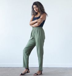 The Dani pattern is an elastic waist short or pant with inseam and rear pockets, a small paperbag waist, and a cuff. B And D, Herringbone Fabric, Short Pant, Pants Sewing Pattern, Patterns Fabric, Paper Sewing Patterns, Sewing Clothing, Woven Fabrics, Modern Wardrobe