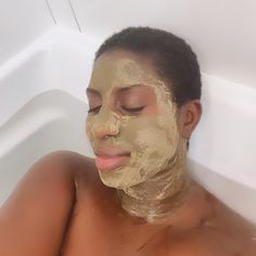 Struggling with oily skin or frequent breakouts? Discover our Detoxifying Face Mask, crafted with powerful natural African superfoods that deeply cleanse, balance oil production, and detoxify your skin. This potent blend of Bentonite clay, Senegalese Kinkeliba, Baobab, and Moringa works harmoniously to purify your pores and leave your skin radiant. Bentonite Clay: Effectively draws out impurities and minimizes breakouts, keeping your skin clear and refreshed. Senegalese Kinkeliba: A potent antio Avacodo Face Mask, Hyperpigmentation Mask, Pore Cleansing Mask, Detoxifying Face Mask, Forehead Acne, Constant Headaches, Tough Woman, Deep Clean Pores, Oily Skin Acne