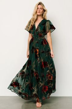 Say hello to our Valen Maxi Dress This gorgeous dress features Jade Multi burnout velvet and a gorgeous flow Boho Style Wedding Guest Outfit Ideas, Fall Formal Dress, Fancy Evening Gowns, Green Floral Wedding Guest Dress, Fall Outdoor Wedding Guest Dress, Fall Maxi Dress, Green V-neck Flowy Floral Dress, Fall Wedding Guest Outfit, Baltic Born Green Velvet Dress