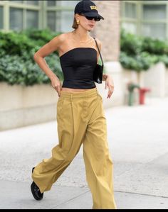 Hailey Bieber Dress, Hailey Style, Tribeca New York, Model Outfit, Summer Closet