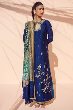 Blue Pakistani Dress, Kaftan Embroidery, Banarasi Dress, Eid Collection 2022, Sania Maskatiya, Pakistani Women Dresses, Pakistani Formal Dresses, Pakistani Women, Embroidery Dresses