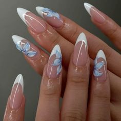 Nail Designs With Blue Polish, Y2k Nails Almond, Nails White And Blue, Blue Almond Nails Design, Blue Nails With Design, Nails Blue And White, Milky Nails, Blue Nail Art