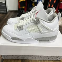 New In Box Brand New, Unused, Unworn Items With Original Packaging Men's Shoes Womans Outfits, Womans Outfit, Sneakerhead Room, Jordan 4 White, Nike Air Jordan 4 Retro, Pretty Sneakers, Nike Air Jordan 4, Dr Shoes, Nike Fashion Shoes