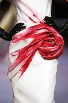 Fashion is Art?...John Galliano for Christian Dior. Detail Couture, Couture Details, Rose Dress, Mode Inspiration