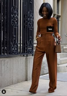 Trousers Outfit, Deep Autumn, Woman Style, Family Fashion, Looks Chic, Professional Outfits, Mode Inspiration