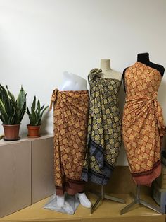 If you are looking for a beautiful, stylish sarong dress for your vacation or occasions, we proudly present this elegance sarong pareo that will make you outshine and brighten up your day, wear it as skirt or long dress whatever you desire, perfect for many occasions and festival wear. Measures approximately 60x38 inches. The rich and vibrant colors made of top quality fabric, less likely to wrinkle, comfortable touch and feels its smooth texture wrap it around you, pull over the bust,wear at wa Traditional Summer Beach Wrap Skirt, Bohemian Multicolor Wrap Skirt For Beach, Bohemian Wrap Skirt For The Beach, Traditional Batik Print Sarong For Vacation, Bohemian Sarong With Traditional Patterns For Beach, Bohemian Sarong With Traditional Patterns For Festival, Traditional Summer Sarong For Vacation, Traditional Printed Sarong For Summer, Traditional Summer Vacation Sarong