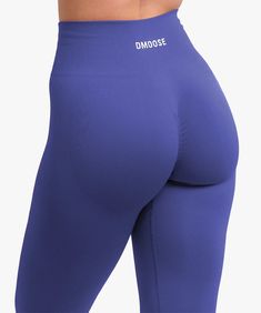 The Move Seamless Leggings are crafted from a high-quality blend of 81% nylon and 19% elastane, providing maximum comfort and flexibility for any workout. With a seamless design, these leggings offer a sleek and flattering fit, allowing for full range of motion and support during your gym or fitness routine.