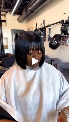 Bobs With Curtain Bangs Black Women, Cute Bob With Curtain Bangs, Short Bob Weaves Sew In Black Women, Quick Bob Weave Black Women, Short Bob Weave Hairstyles Sew Ins, Quickweave Bob With Closure Middle Part, Bob Hairstyles For Black Women With Bang, Short Bob With Bangs Black Women