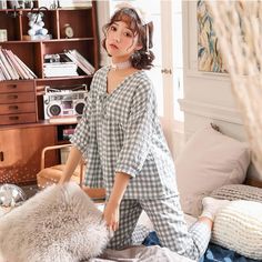 SPECIFICATIONS New Arrival Female Pajamas Set Sleepwear Women Cotton Blend Plaid Print Gray Pyjamas Autumn Casual Loose Nightwear Home Wear Sleeve Length(cm): Three Quarter Sexually Suggestive: No Season: Autumn Pattern Type: Plaid Origin: Mainland China Obscene Picture: No Model Number: YS90626B Material Composition: Cotton Polyester Material: Cotton,Polyester Length: Ankle-Length Pants Item Type: Pajamas Gender: WOMEN Collar: V-Neck Brand Name: hzoioys Plaid Cotton Sleepwear For Home, Plaid Cotton Sleep Sets, Plaid Cotton Sleepwear For Bedtime, Plaid Cotton Sleepwear, Cotton Sleepwear With Pockets, Short, Collars For Women, Ankle Length Pants, Pajama Set Women, Sleepwear Women