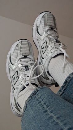 new balance 530, newbalance530, #newbalance530 #newbalance530 outfit #newbalanceshoesoutfit New Balance 408 Outfit, New Balance 452 Outfit, Newbalance530 Outfit, New Balance 530 White Silver, New Balance 530 White, New Balance 452, Pinterest Vision Board, Sports Shoes Women, Wardrobe Change