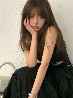 Airy Bangs Long Hair, Asian Front Bangs, Hairstyle W Bangs, Hair Korean Bangs, Douyin Bangs, Korean Long Hair With Bangs, Asian Bangs Long Hair, Curtain Bangs Asian Hair, Bangs Asian Hair