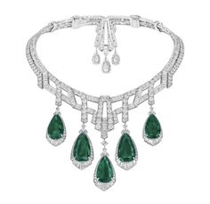 Arpels Van Cleef, Cleef And Arpels Jewelry, Green Jewellery, Van Cleef And Arpels Jewelry, Van Cleef & Arpels, Van Cleef And Arpels, Pear Cut Diamond, Fringe Necklace