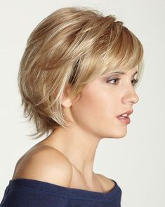 Boards My Pins Hair Cuts, Medium Short Haircuts, Wavy Bob Haircuts, Chic Short Hair, Bangs With Medium Hair, Short Bangs, Penteado Cabelo Curto, Short Hairstyle, Short Haircut