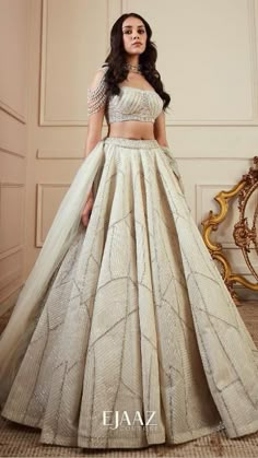 Trendy Lehnga Outfits, Ejaaz Couture, Cream Lehenga, Ivory Lehenga, Indian Bridesmaid Dresses, Ethnic Wear Indian, Simple Lehenga