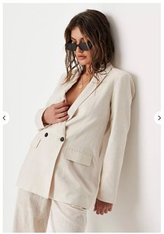 Modern Feminine Style, Plain Blazer, Dress Jackets, Modern Feminine, Clothes Wishlist, Cotton Blazer, Oversized Blazer, Suit Separates, Linen Blazer