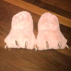 Super Cute New Without Tags Justice Size Xl 8/9 Pink Monster Style Slippers. Dino Slippers, Monster Slippers, Dinosaur Slippers, Justice Shoes, Pink Monster, Striped Slippers, Unicorn Slippers, Pjo Dr, Haunted House Props