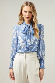 Scout Floral Etienne Tie Neck Long Sleeve Blouse – Sugarlips Floral Blouse Outfit, Soft Classic Style, Kibbe Soft Classic, Top Highlights, Monet's Garden, Canvas Pencil Case, Velvet Dress Designs, Dreamy Whites, The Scout