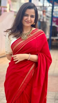 Ashika Ranganath, Stylish Saree, Embrace Yourself, Monsoon Season, Saree Wearing Styles, Simple Saree Designs, Mysore Silk Saree, Fashionable Saree Blouse Designs, Fancy Sarees Party Wear