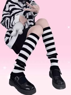 Black And White Clothing, Punk Shoes, Concept Clothing, Kawaii Fashion Outfits, Swaggy Outfits, Edgy Outfits