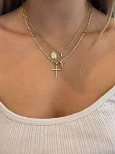 Jewelry Christan, Jesus Necklace Christian Jewelry, Cross Gold Jewelry, Stacked Cross Necklaces, Christian Necklace Aesthetic, Mexican Jewelry Aesthetic, Silver Jewelry Aesthetic Elegant, Gold Necklace Stack Aesthetic, Christian Jewelry Aesthetic