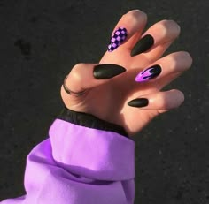 Uñas Aesthetic, Checkered Nails, Purple Acrylic Nails, Punk Nails, Edgy Nails, Goth Nails, Grunge Nails, Simple Acrylic Nails, Nail Swag