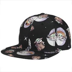 Fans of The Mandalorian will want to snatch up this limited-edition hat immediately! This super cool cap features a high-quality printed design of The Child that covers the entire hat from front to back. A bold black background makes every detail of little Grogu stand out vividly. This hat is made of durable, breathable polyester and has an adjustable snapback that makes it easy to find a comfortable, secure fit for fans of all ages. This Grogu All-over Printed Limited Edition Snapback Cap is an The Mandalorian Grogu, Five Panel Hat, Mandalorian Grogu, Best Caps, Star Wars Merchandise, The Force Is Strong, Star Wars The Mandalorian, Kids Baseball, Baby Cap